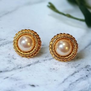 Vintage Gold and Pearl Earrings